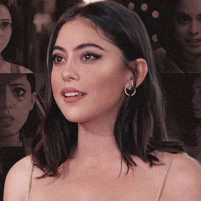 Rosa Salazar Bio Age Net Worth Height Facts Career Single