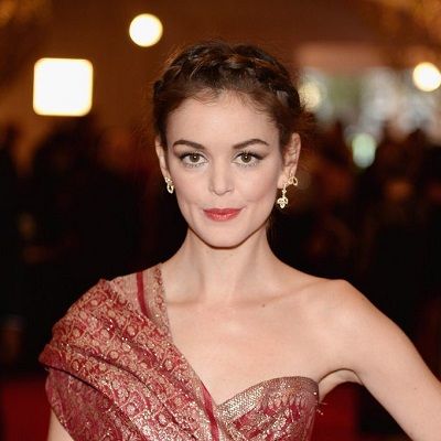 Nora Zehetner