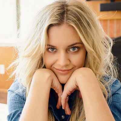 Kelsea Ballerini