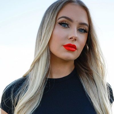 Lauren Curtis