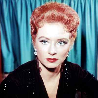 Amanda Blake