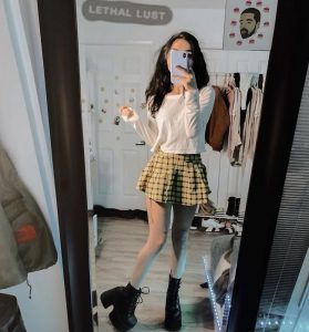 Avivasofia - Bio, Age, Net Worth, Height, In Relation, Facts