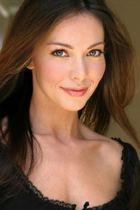 Mikki Padilla Bio, Age, Net Worth, Single, Nationality, Height, Facts