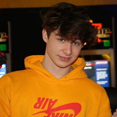 Ethan Hughes