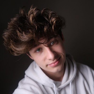 Ethan Hughes