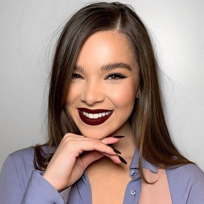 Hailee Steinfeld