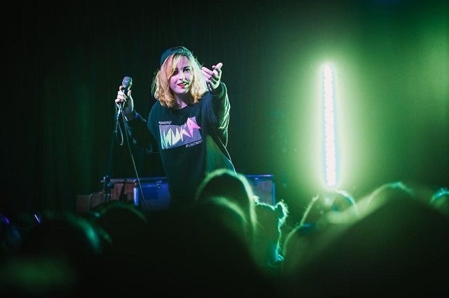 Tessa Violet concert