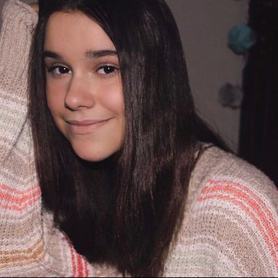 Julia the Kinda Funny Person