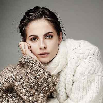 Willa Holland