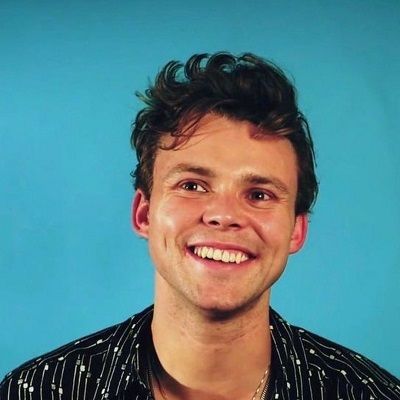 Ashton Irwin