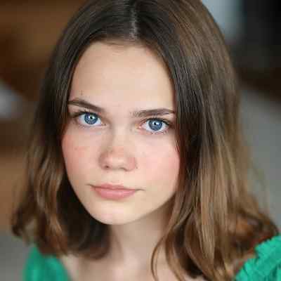 Oona Laurence