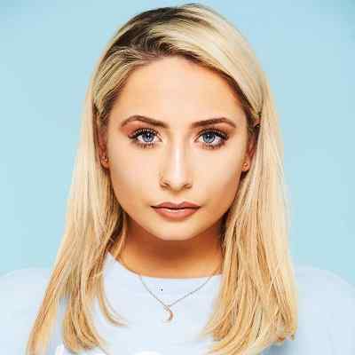 Saffron Barker
