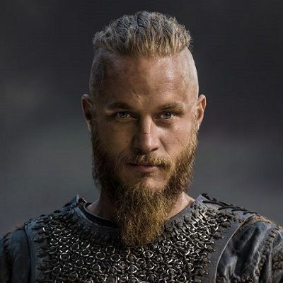 Travis Fimmel - Bio, Age, Net Worth, Salary, Height, Single, Facts