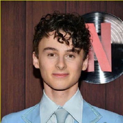 Wyatt Oleff
