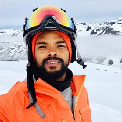 Eka Darville