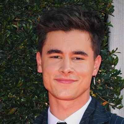 Kian Lawley - Bio, Net Worth, Height, In Relation, Career, Facts