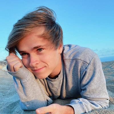 Luke Korns