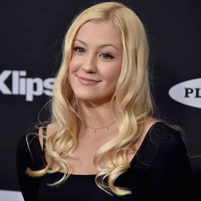 Ava Sambora