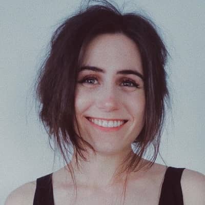 Dodie Clark
