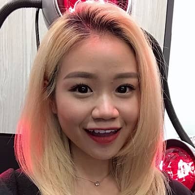 Chrysan Lee