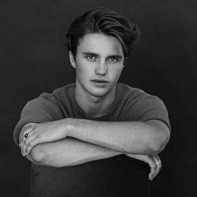 George Sear