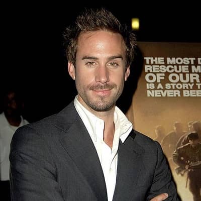 Joseph Fiennes
