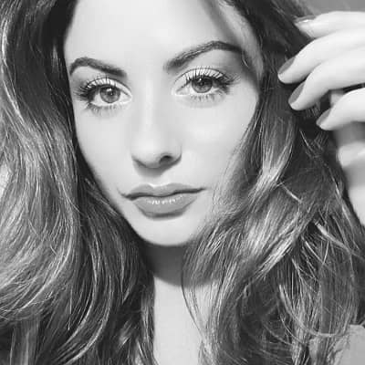 Sapphire Elia