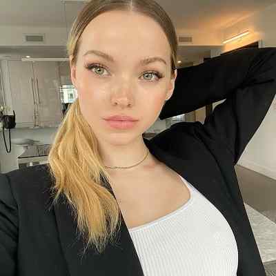 Dove Cameron