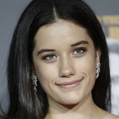 Ella Travolta