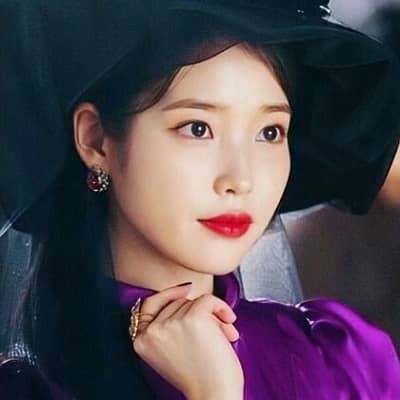 IU