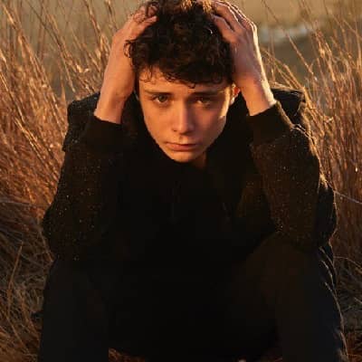 Lucas Jade Zumann