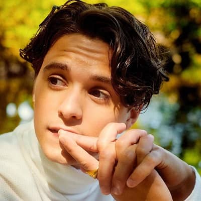 Bradley Simpson