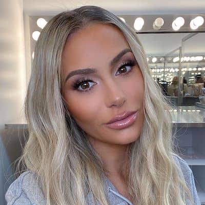 Dorit Kemsley