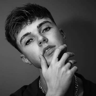 Hrvy