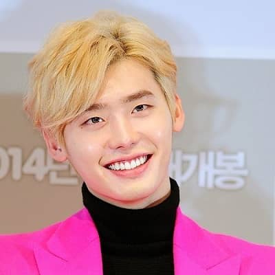Lee Jong-suk