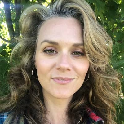 Hilarie Burton