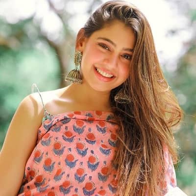 Niti Taylor