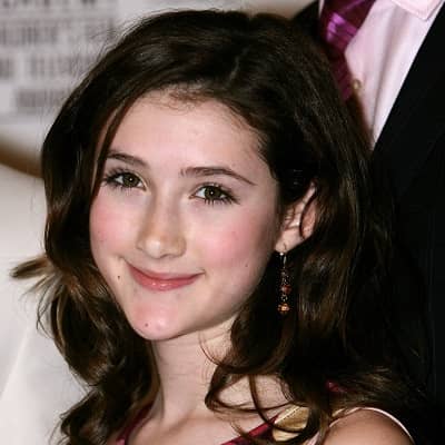 Julianna Rose Mauriello