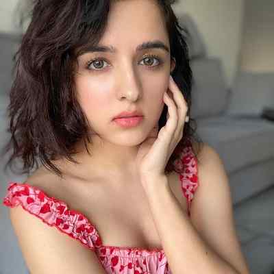 Shirley Setia