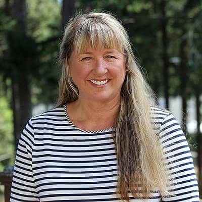 Tami Oldham Ashcraft