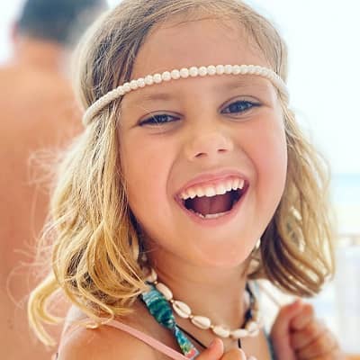 Harper Grace Hammer