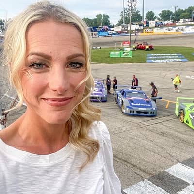Lindsay Czarniak