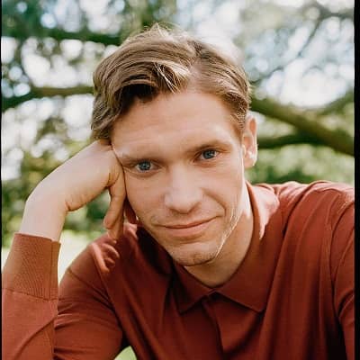 Billy Howle