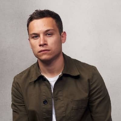 Finn Cole