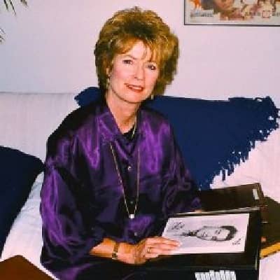 Linda Lee Cadwell