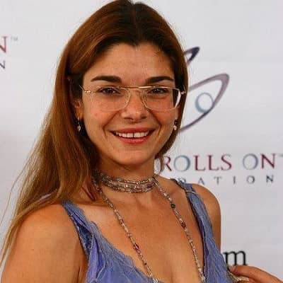 Laura San Giacomo