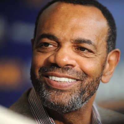 Lionel Hollins