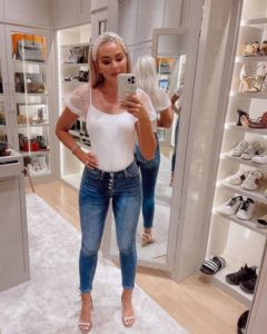 Chelsea Freeman - Age, Career, Net worth, Instagram, Facts