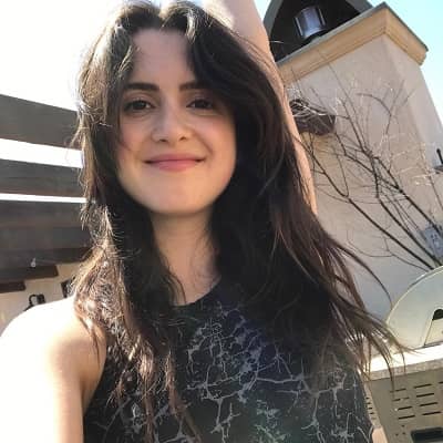 Laura Marano