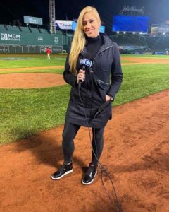 Meredith Marakovits Age, Career, Height, Net Worth, Facts